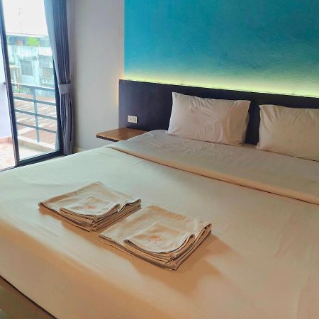 Hotel Passion Nakhon Si Thammarat Extérieur photo
