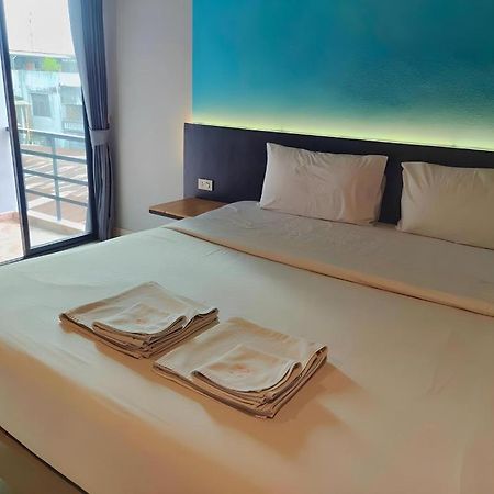 Hotel Passion Nakhon Si Thammarat Extérieur photo