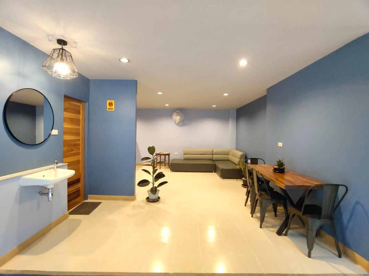 Hotel Passion Nakhon Si Thammarat Extérieur photo