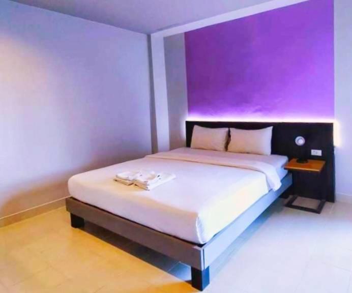 Hotel Passion Nakhon Si Thammarat Extérieur photo