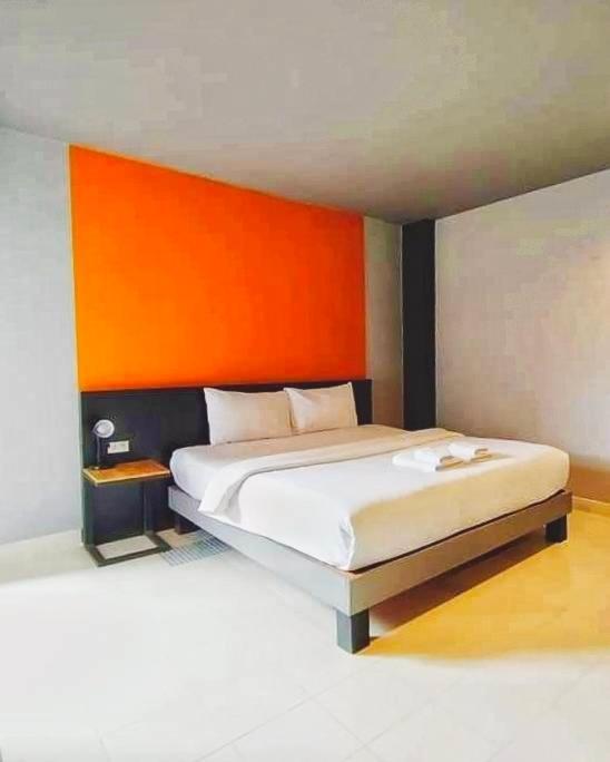 Hotel Passion Nakhon Si Thammarat Extérieur photo